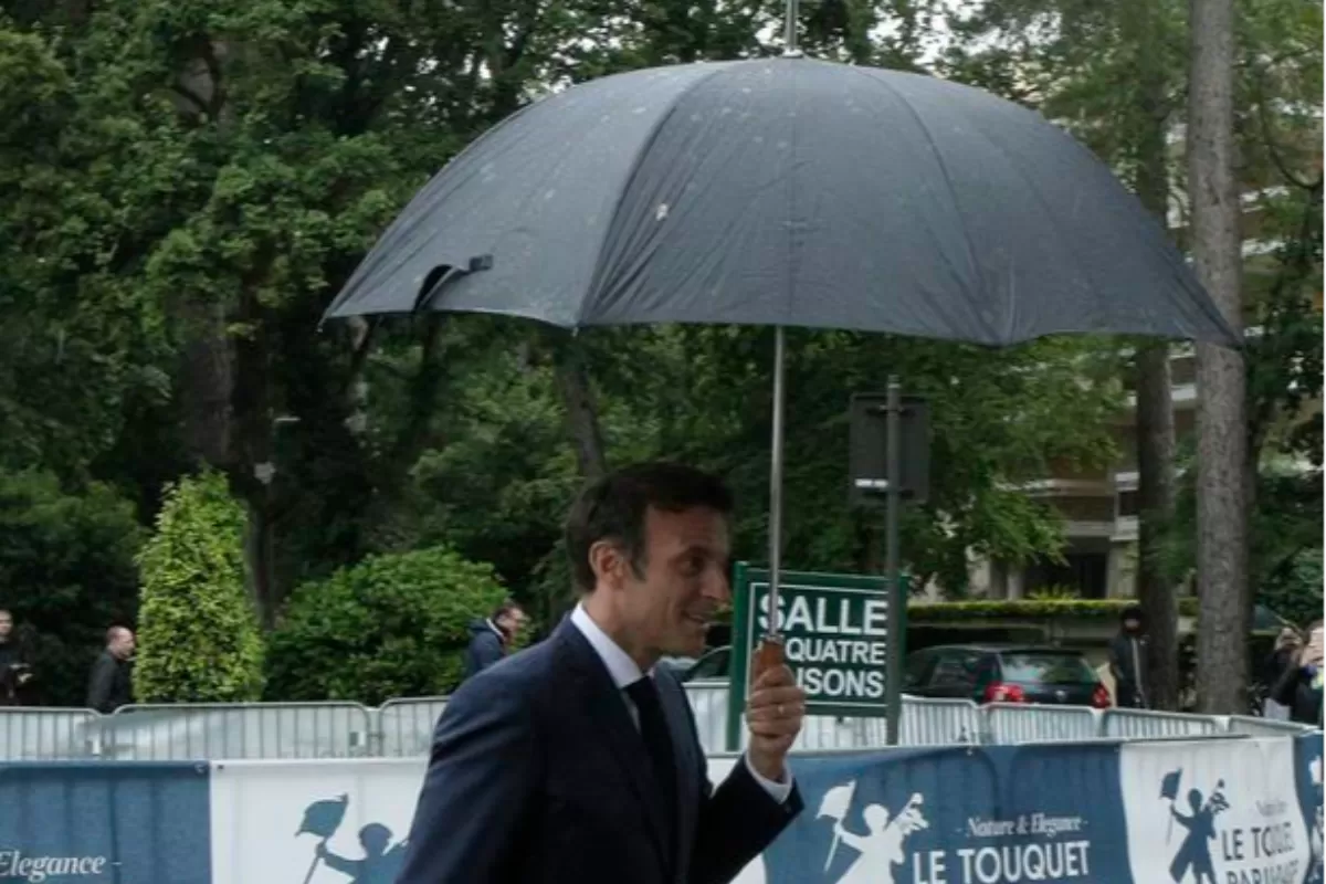 Alegeri în Franța: tabăra președintelui Emmanuel Macron a pierdut majoritatea în Parlament