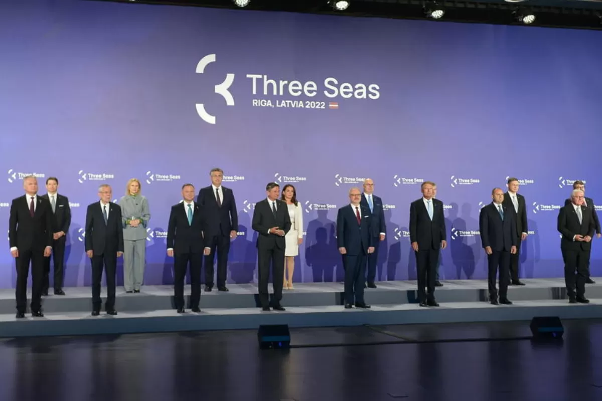 Inițiativa Celor Trei Mări susține statutul Ucrainei de candidat la UE