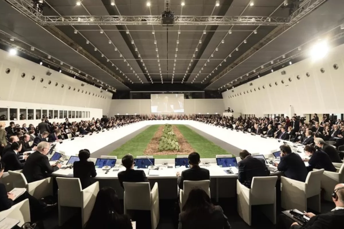 RĂZBOI ÎN UCRAINA: Rusia amenință să se retragă din OSCE, una din ultimele platforme de dialog cu Occidentul