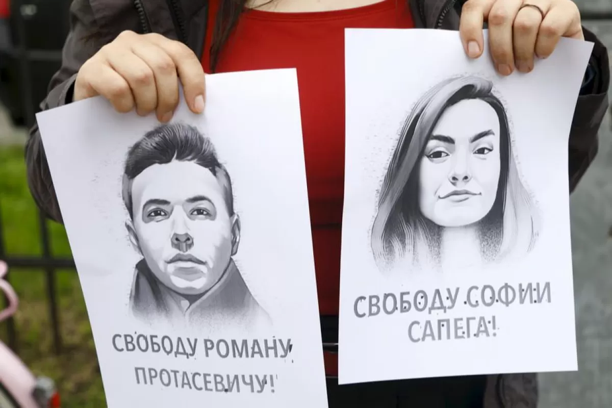 Tânara rusoaică întemniţată în Belarus fiindcă e iubita unui opozant local cere să fie graţiată