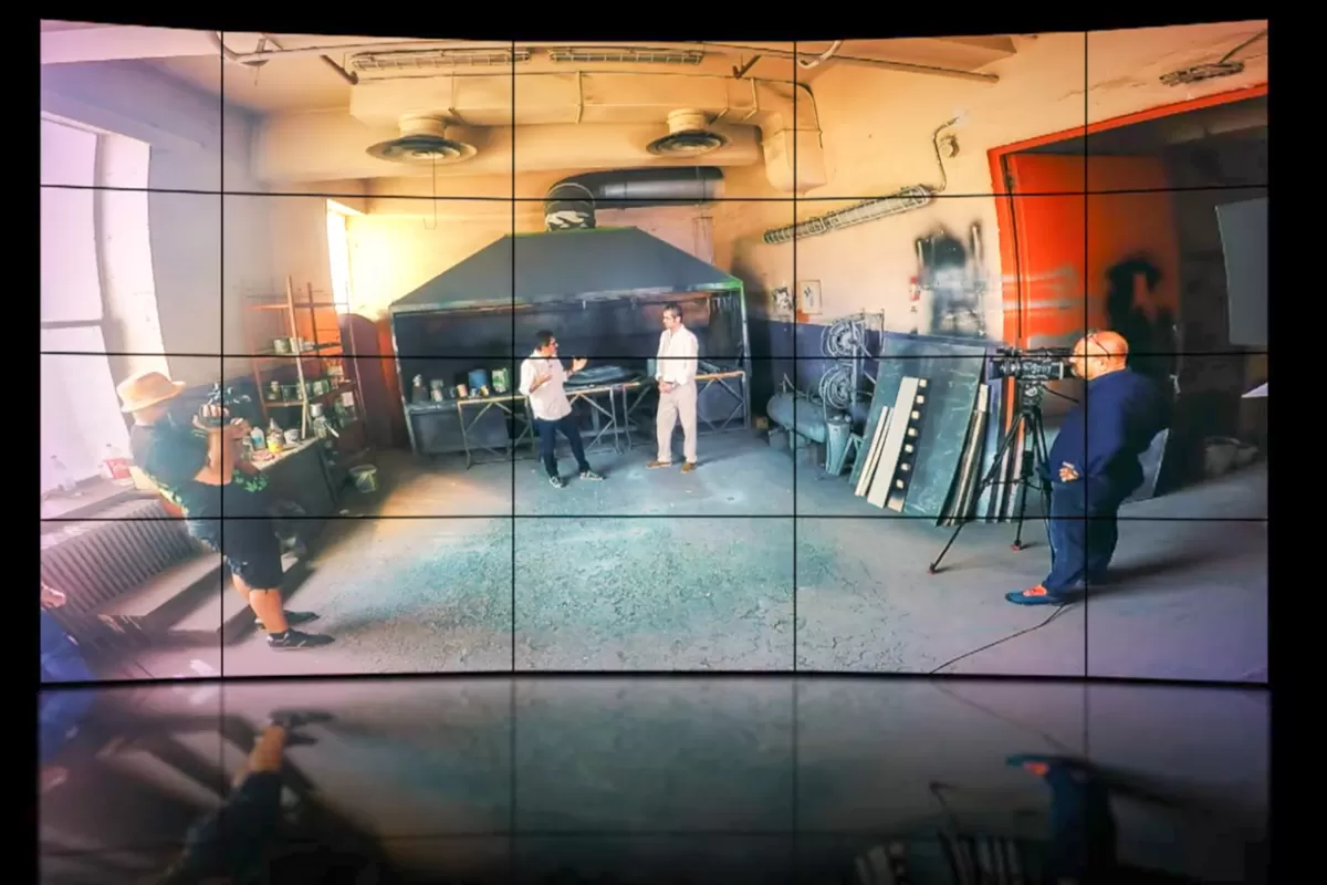 Breaking Fake News! - „Revoluţii colorate”