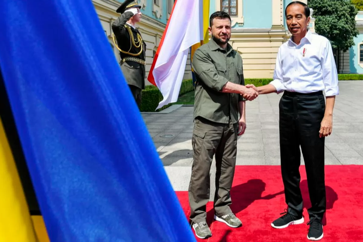Președintele Indoneziei a fost purtător de mesaje între Zelenski și Putin, cu care a discutat succesiv