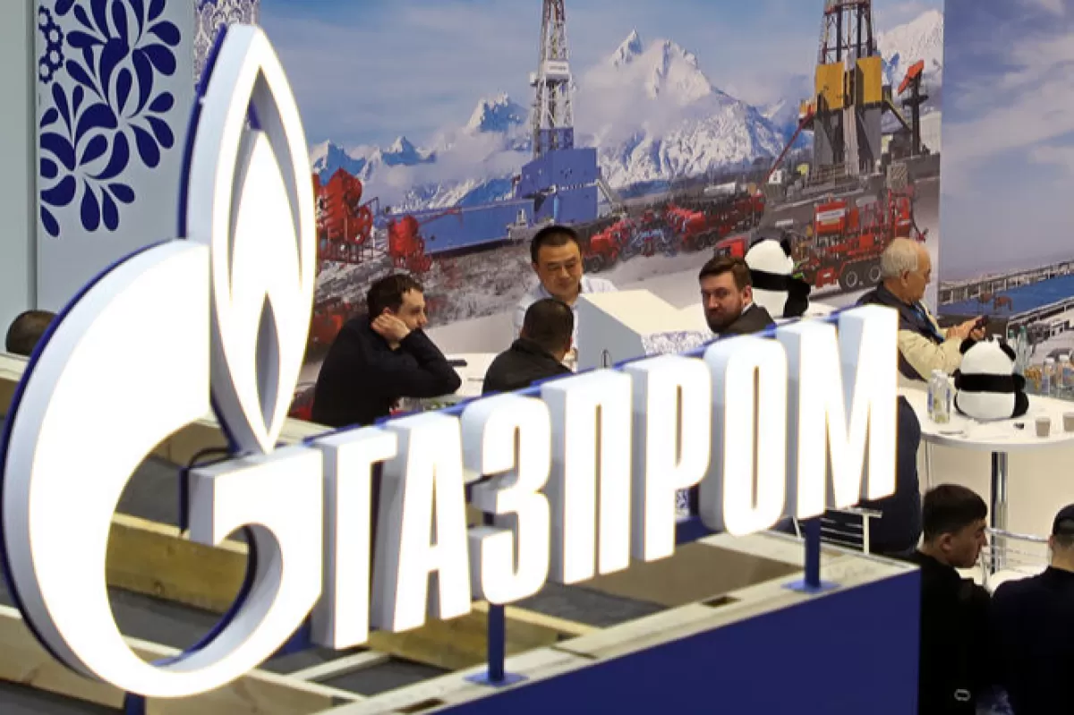 Iranul și-a ieftinit petrolul pe piața chineză, pentru a concura cu Rusia