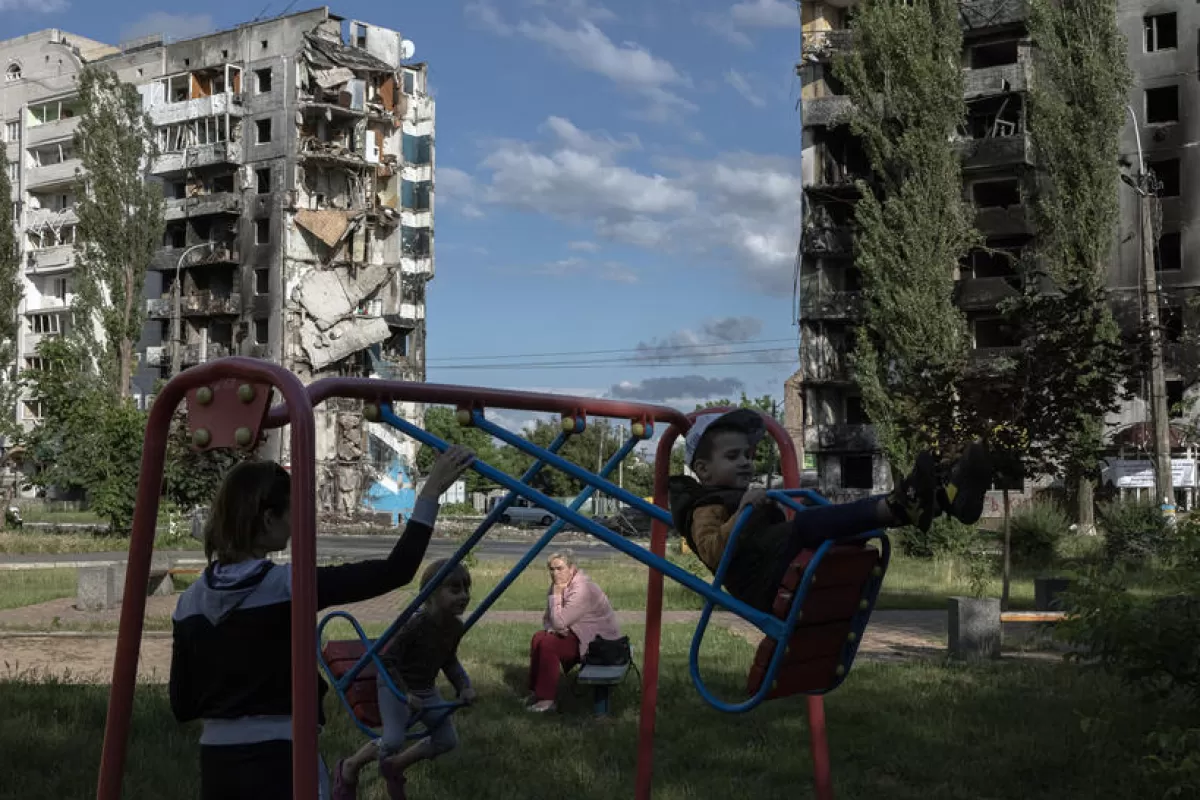 RĂZBOI ÎN UCRAINA: Tot mai mulţi copii cad victime ale invaziei ruse din Ucraina