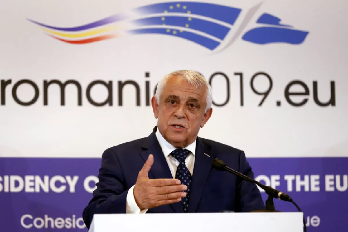 Comunistul din convingere Daea se întoarce, la 72 de ani, în guvernul României