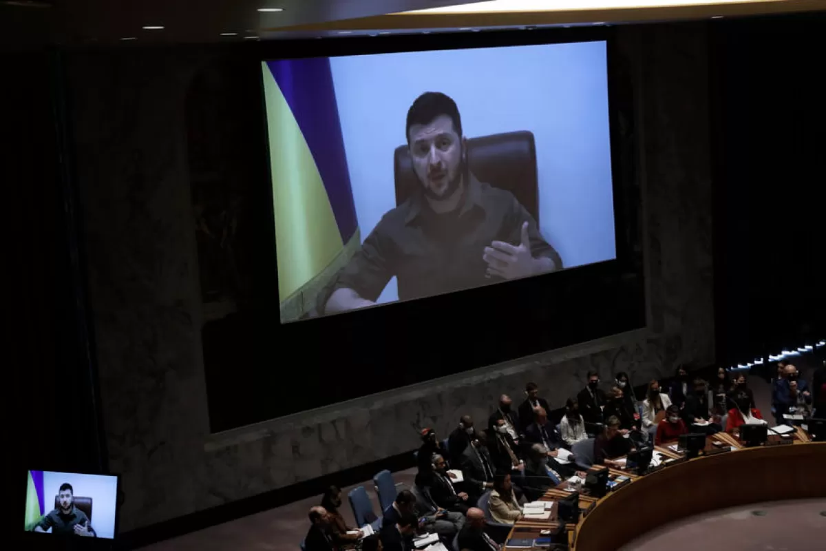 PROPAGANDĂ DE RĂZBOI: Volodimir Zelenski va fi judecat pentru crime de război