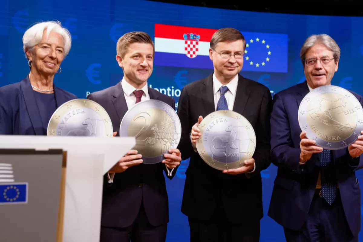 Croația adoptă moneda euro de anul viitor