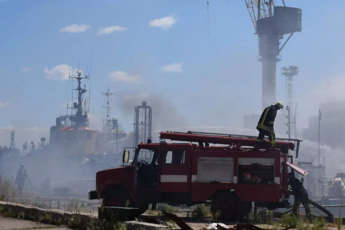 RĂZBOI ÎN UCRAINA: Atacul ruşilor de la Odesa arată că exportul de cereale prin porturi nu va fi uşor – afirmă un consilier prezidenţial ucrainean