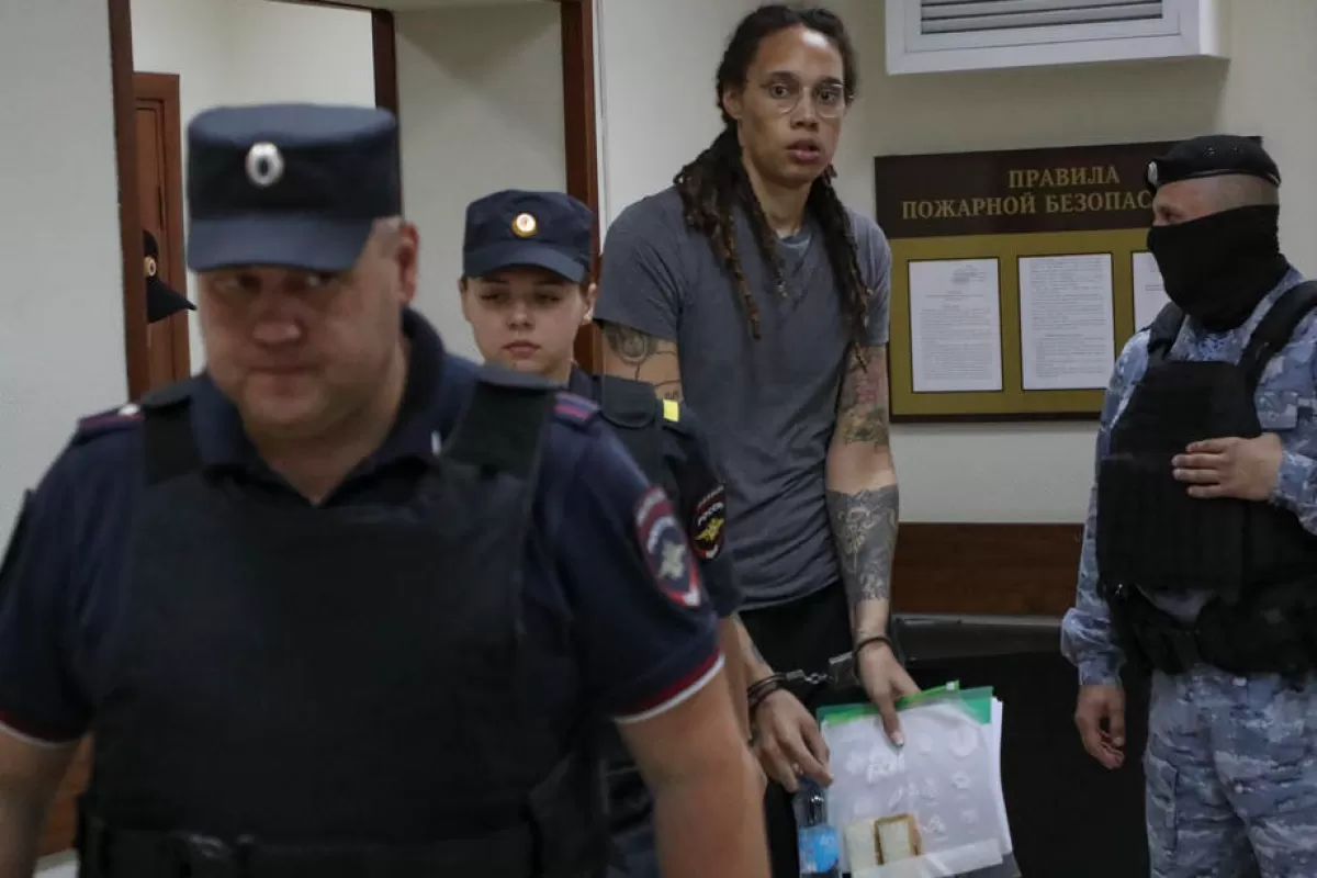 RĂZBOI ÎN UCRAINA: Procurorii ruși cer peste nouă ani de închisoare pentru baschetbalista americană Brittney Griner