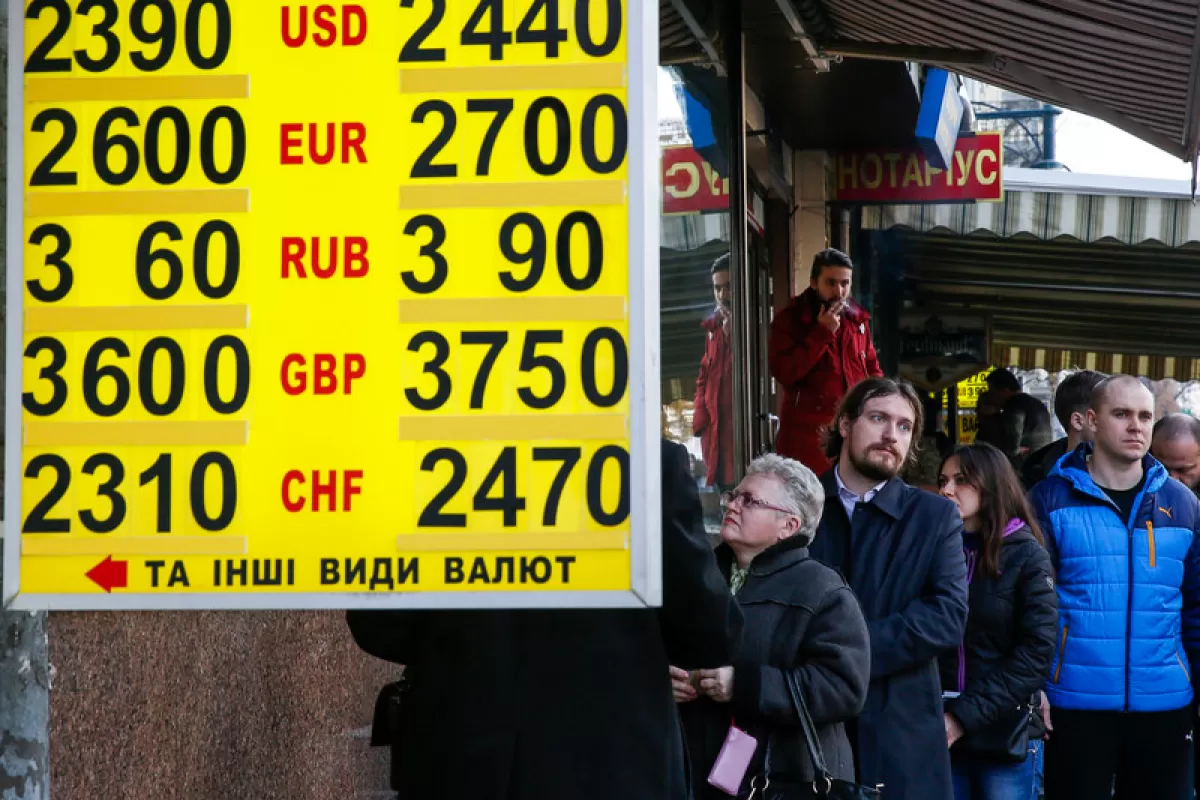 RĂZBOI ÎN UCRAINA: Agențiile de evaluare financiară retrogradează, din nou, ratingul Kievului