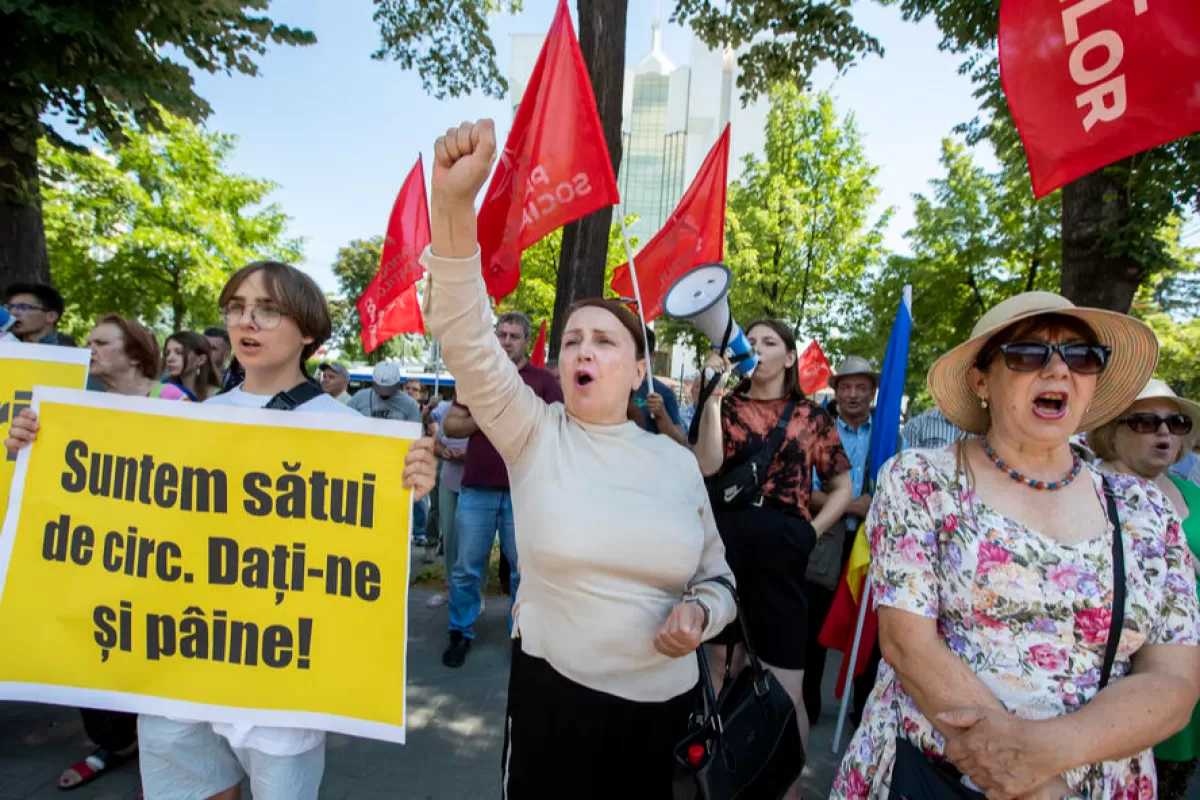 RĂZBOI ÎN UCRAINA: Economia Republicii Moldova vecine va stagna