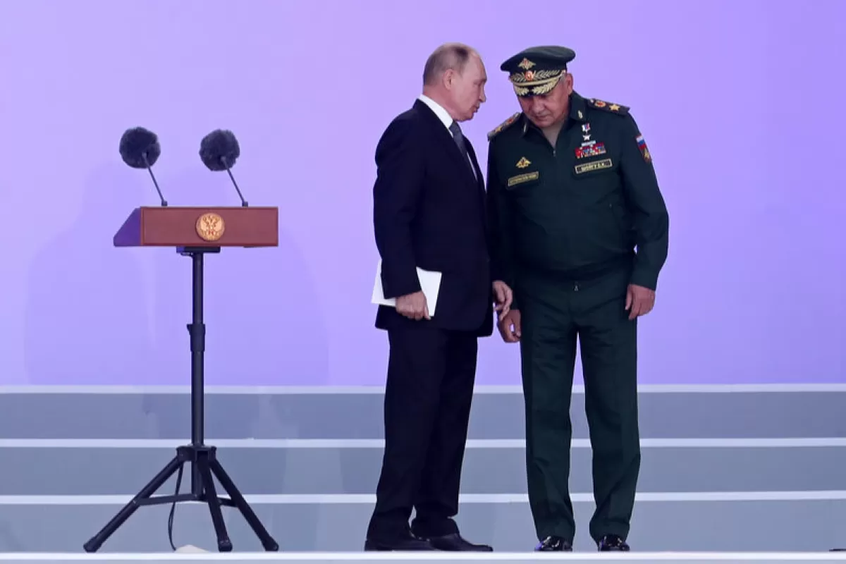 RĂZBOI ÎN UCRAINA: Rușii spun că nu vor recurge la armele nucleare