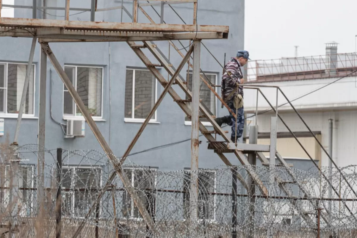 Cum recrutează Kremlinul criminali din închisori pentru războiul din Ucraina și componentele occidentale din armele rusești de ultimă generație