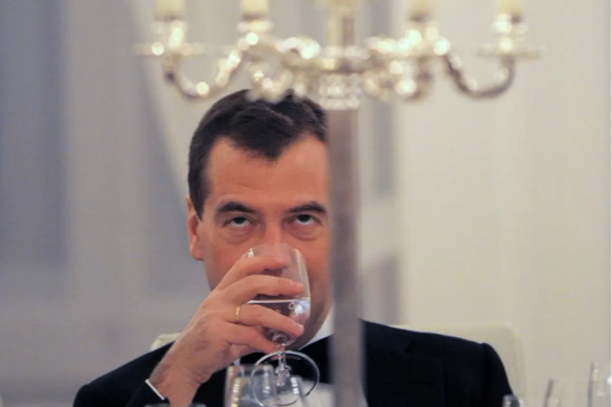 RĂZBOI ÎN UCRAINA: Fostul președinte rus Dmitri Medvedev acuză Germania de comportament neprietenos