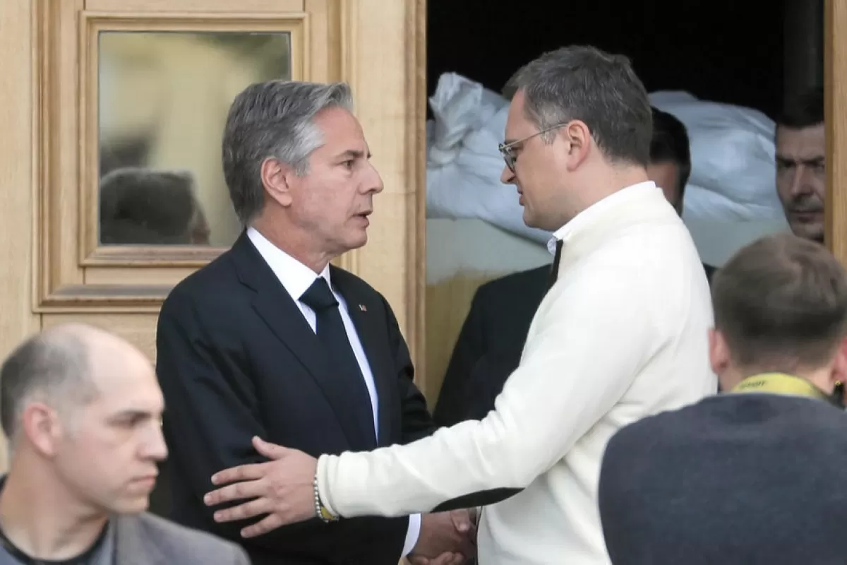 RĂZBOI ÎN UCRAINA: Secretarul de stat american a făcut a doua sa vizită la Kiev de la începutul invaziei ruse