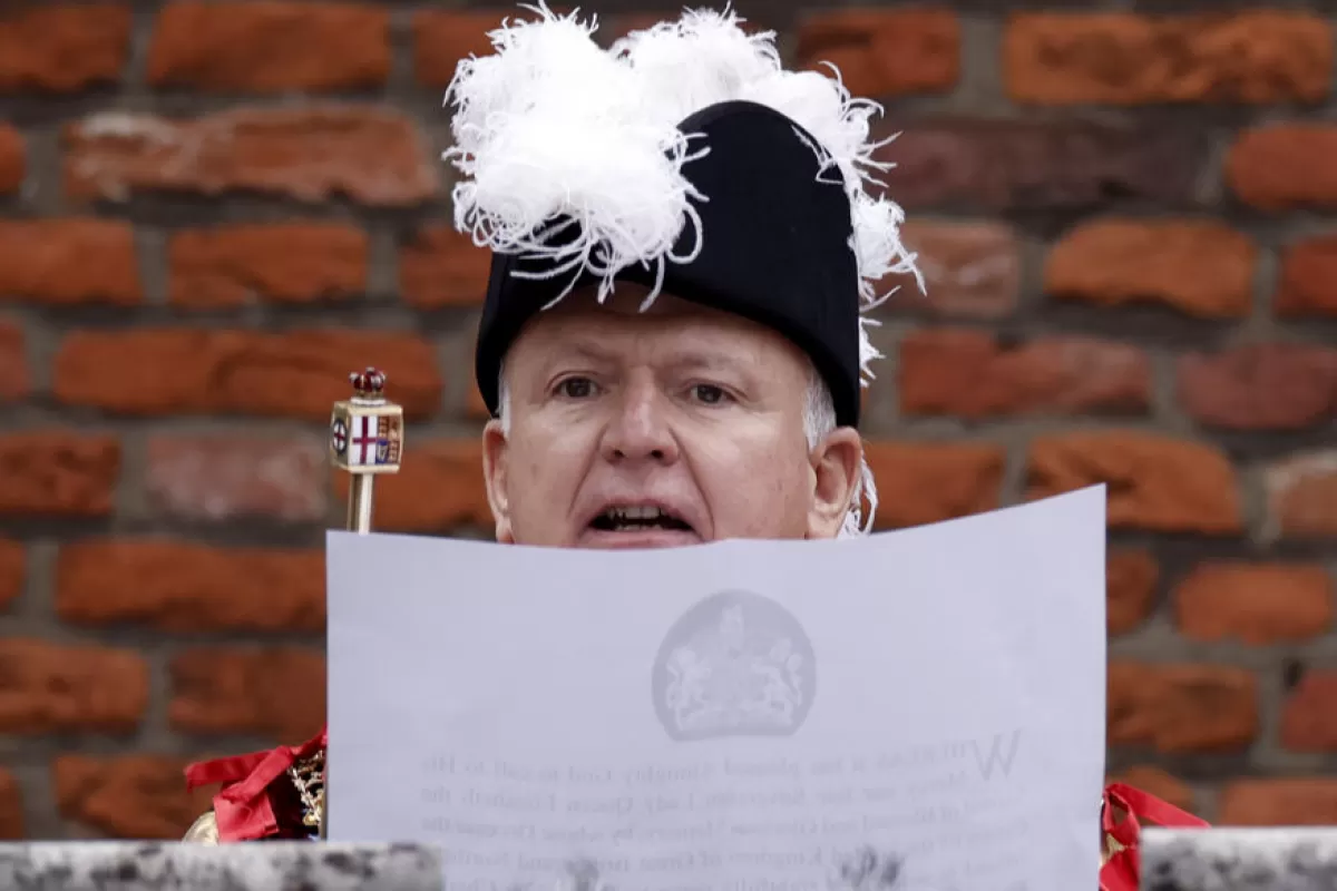 Charles a fost confirmat azi oficial ca monarh al Regatului Unit, după moartea mamei sale Regina Elisabeta a II-a