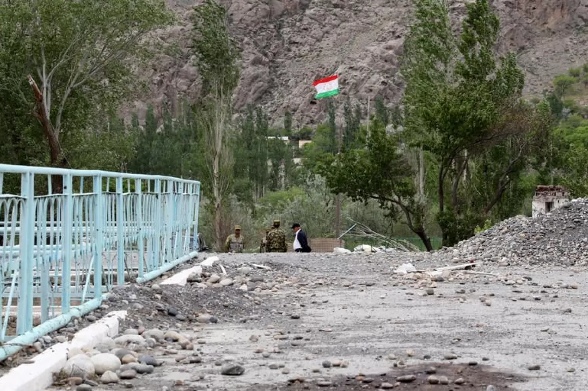 Lupte între aliaţii Moscovei din Asia Centrală