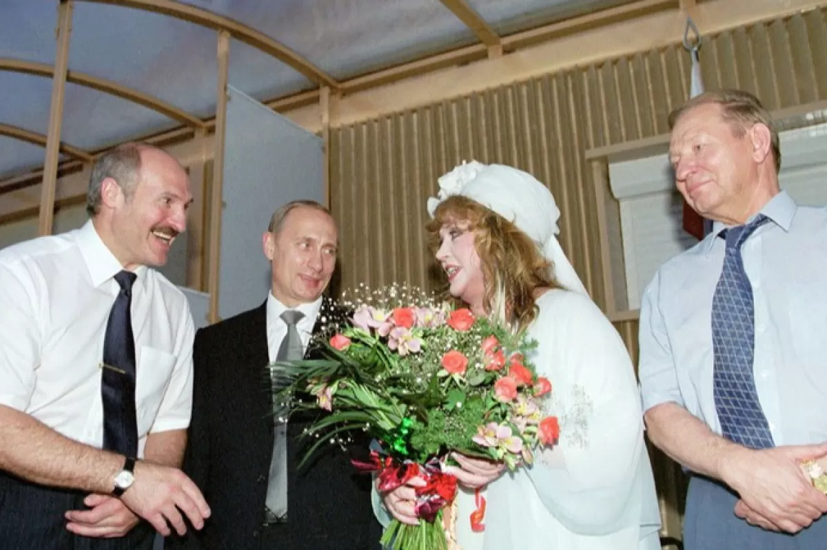 RĂZBOI ÎN UCRAINA: Celebra cântăreață Alla Pugaciova deplânge moartea soldaților ruși „pentru obiective iluzorii”