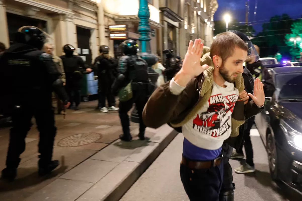 RĂZBOI ÎN UCRAINA: Raport OSCE: opozanții ruși trebuie să tacă sau să fugă