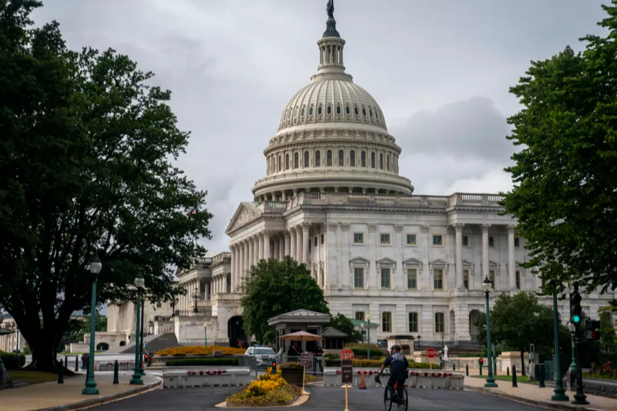 Statele Unite vor să finanțeze regulat economia Ucrainei pe timpul războiului cu Rusia