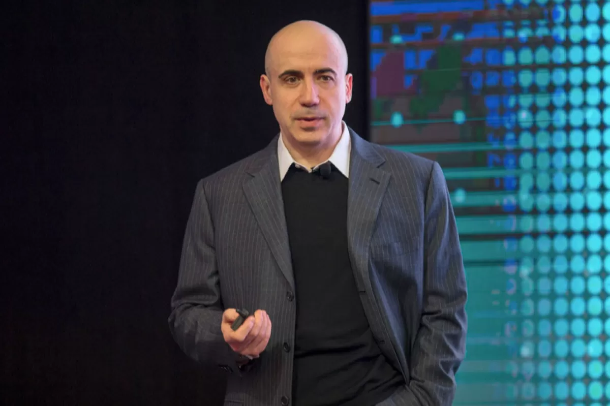 RĂZBOI ÎN UCRAINA: Miliardarul Iuri Milner a renunțat la cetățenia rusă