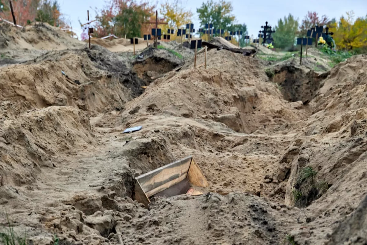 RĂZBOI ÎN UCRAINA: Autoritățile ucrainene au finalizat exhumările în zona orașului strategic Liman