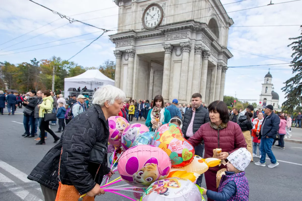DEZINFORMARE: Chișinăul a fost dezvoltat de ruși și s-a degradat când a fost administrat de români