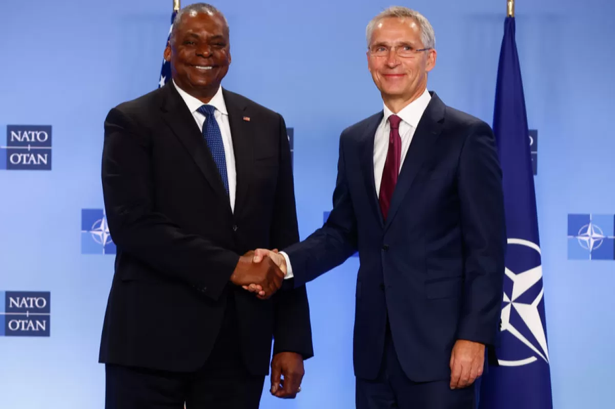 RĂZBOI ÎN UCRAINA: Americanii vor să mențină canalele de comunicare cu rușii