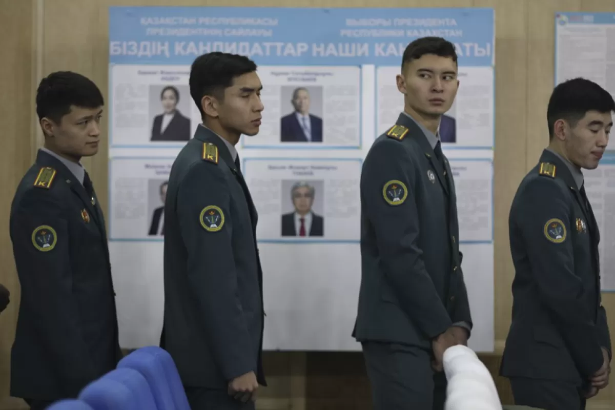 RĂZBOI ÎN UCRAINA: Alegeri prezidențiale fără suspans în Kazahstan