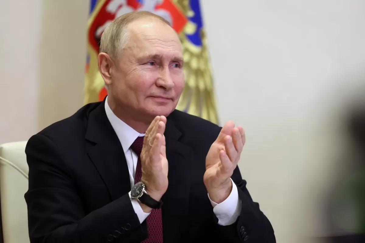 RĂZBOI ÎN UCRAINA: Rusia a inaugurat, marți, un nou spărgător de gheață cu propulsie nucleară, care ar trebui să-i faciliteze exporturile de hidrocarburi către Asia