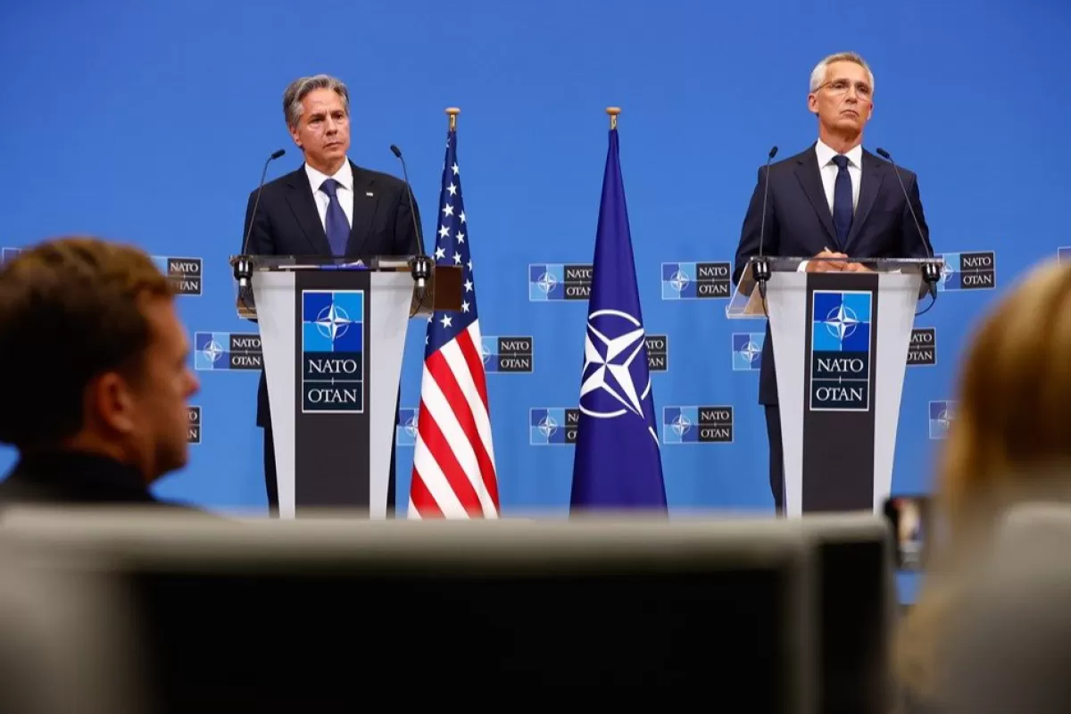 RĂZBOI ÎN UCRAINA: Miniştrii de Externe din ţările membre NATO se reunesc în România