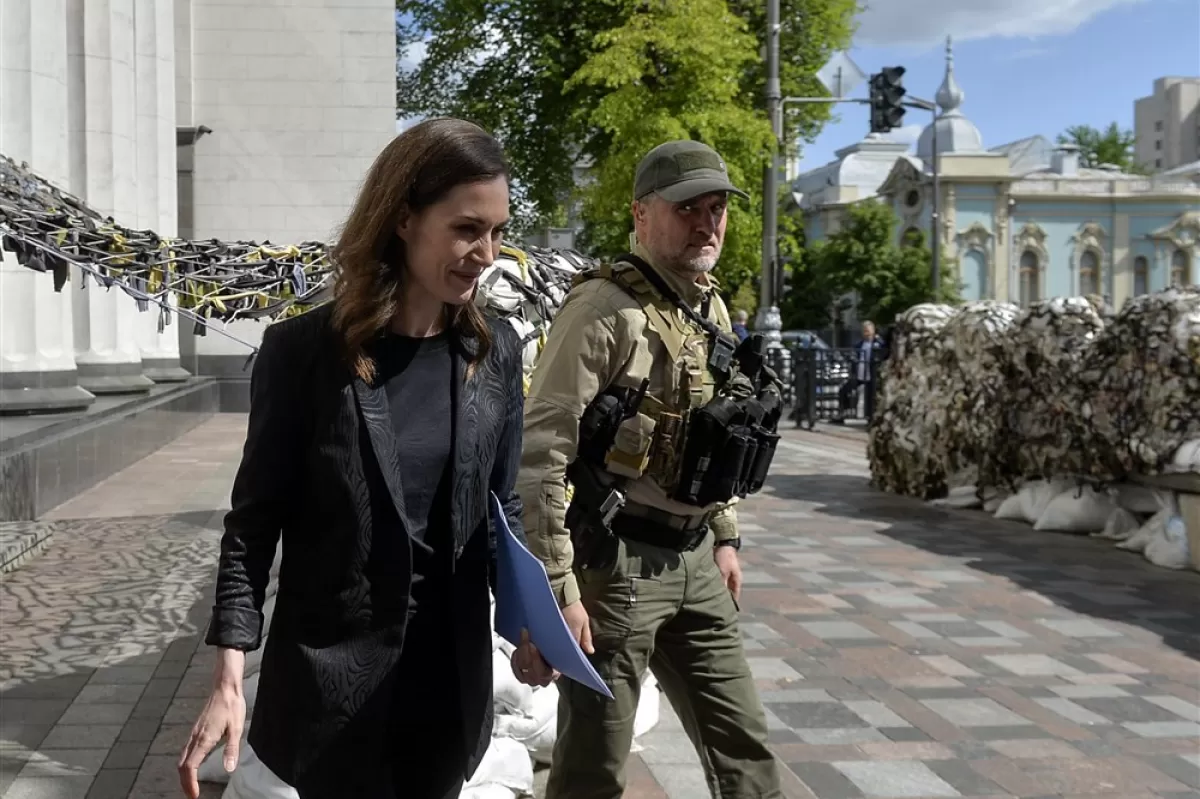 RĂZBOI ÎN UCRAINA: Finlanda cumpără armament din Statele Unite