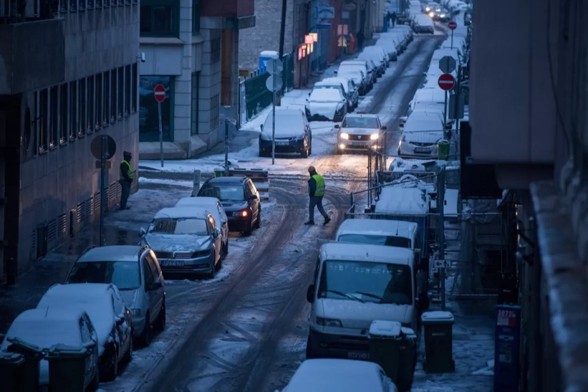 RĂZBOI ÎN UCRAINA: Guvernul ungar renunță să plafoneze prețurile carburanților