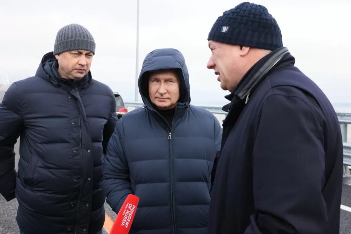 RĂZBOI ÎN UCRAINA: Rusia recunoaște că e vulnerabilă în Crimeea