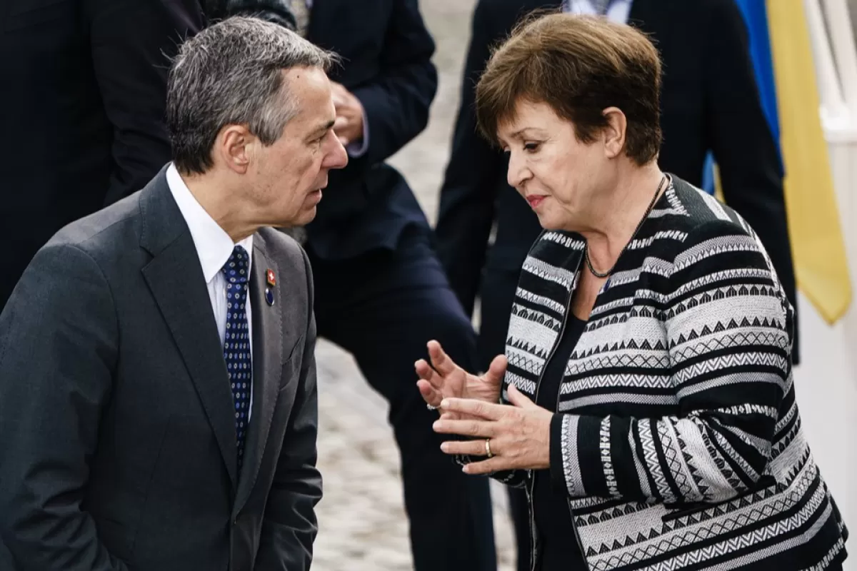 RĂZBOI ÎN UCRAINA: FMI îi cere Kievului să facă reforme, pentru a primi bani