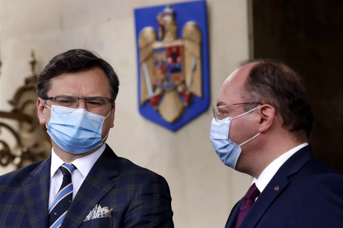 RĂZBOI ÎN UCRAINA: România, nemulțumită de legea privind minorităţile naţionale adoptată la Kiev