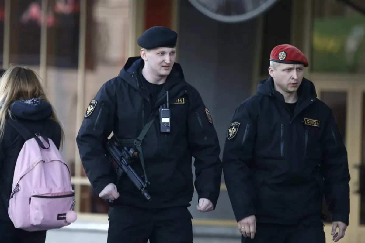 RĂZBOI ÎN UCRAINA: 16 ani de închisoare pentru un belarus acuzat că a sabotat liniile de cale ferată din țară, pentru a încetini transportul de trupe ruse