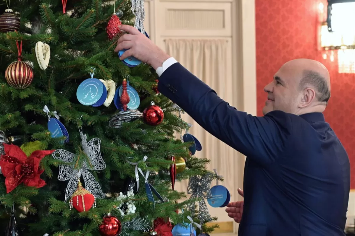 RĂZBOI ÎN UCRAINA: Oficial, economia Rusiei s-ar fi contractat cu doar două procente