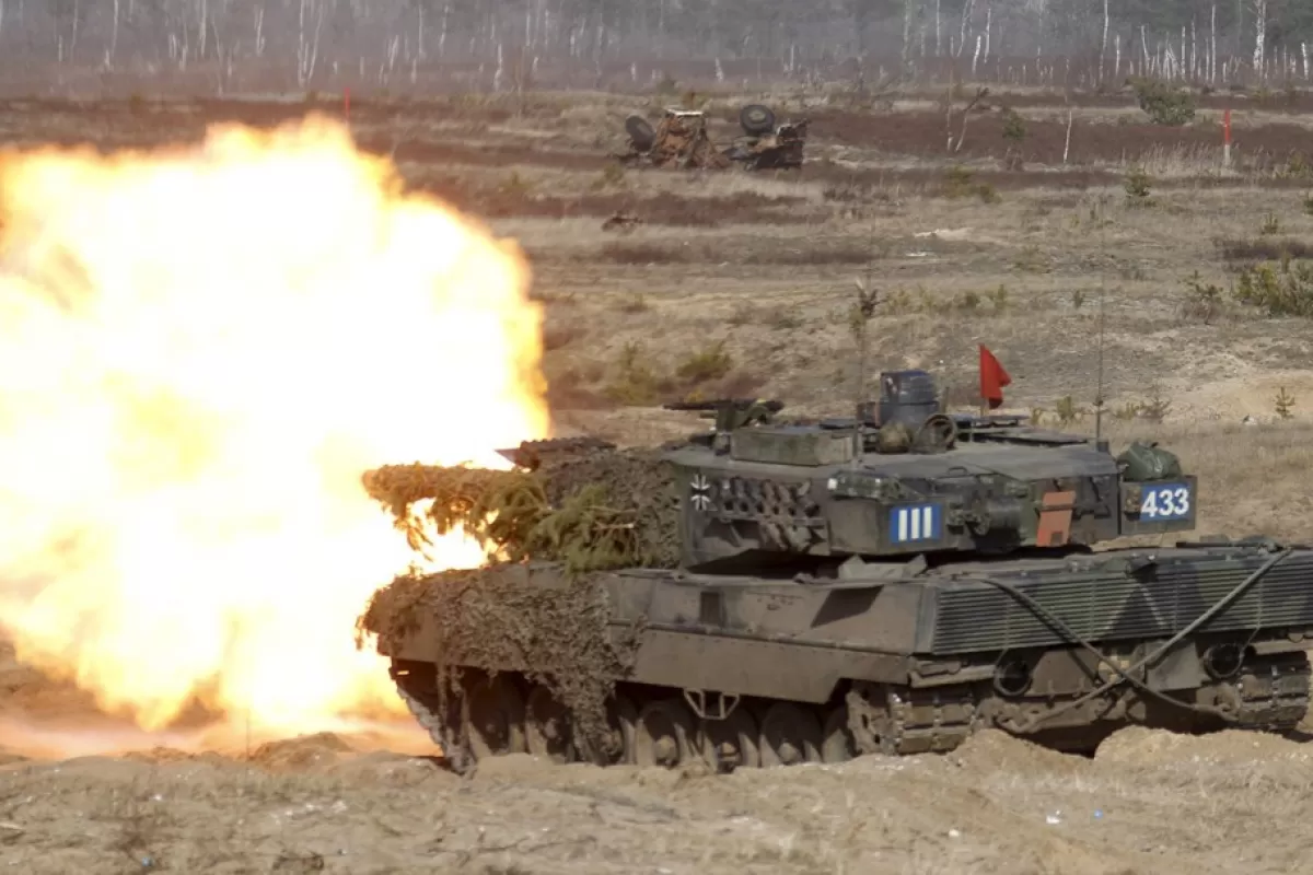 RĂZBOI ÎN UCRAINA: Statele Unite și Germania încearcă să-și rezolve divergențele în privința tancurilor pentru Ucraina