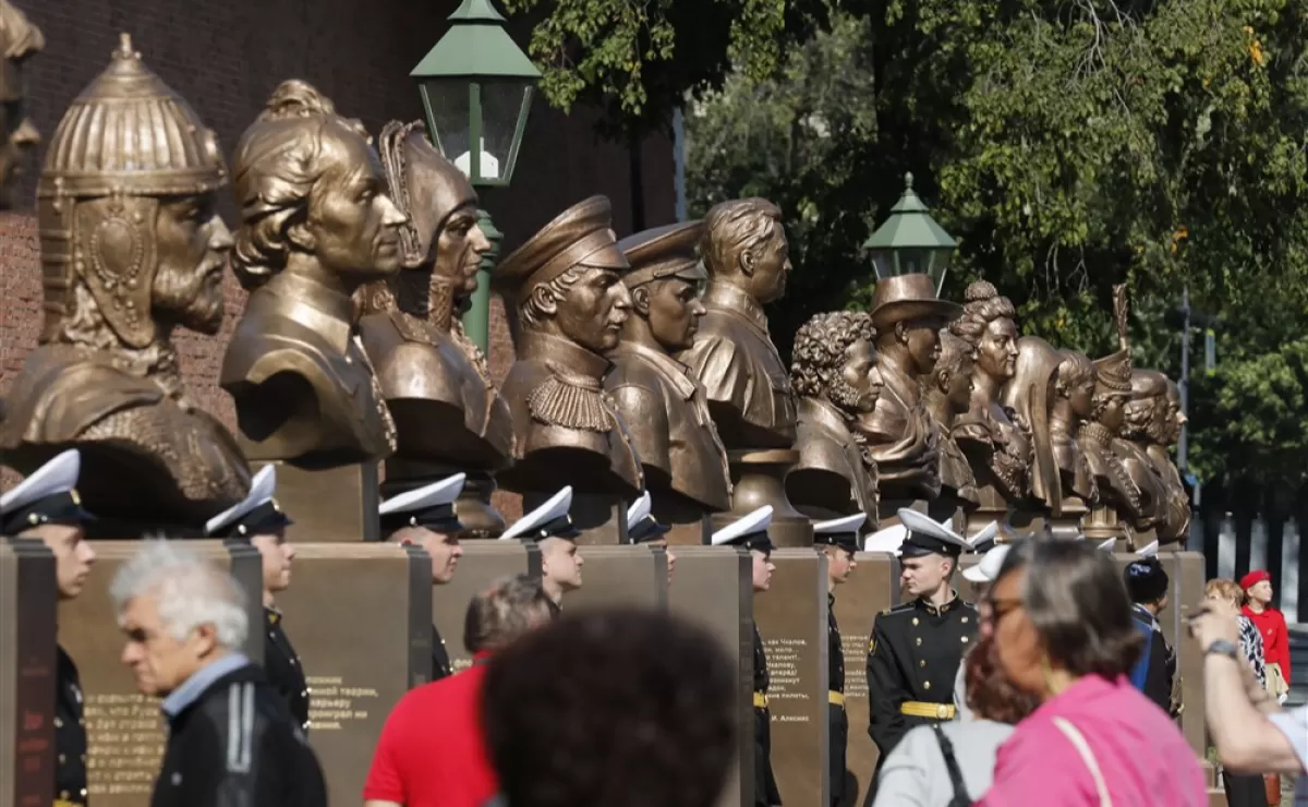 Lumea rusă, sau zonele limitrofe ale secolului 21