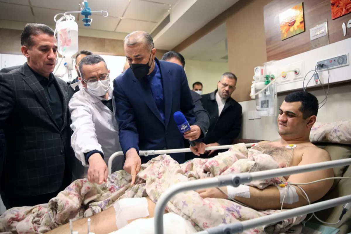 Ambasada azeră din Iran își suspendă „temporar” activitățile