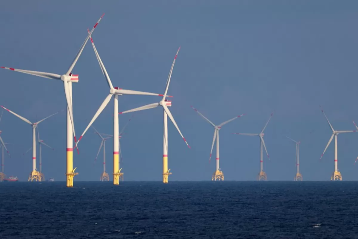 Vântul și soarele depășesc în premieră gazul în producția de energie electrică a Uniunii Europene