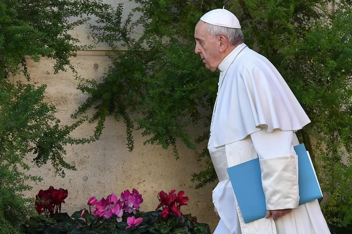 Scandalul copiilor abuzați de preoții catolici continuă cu dezvăluirile din Portugalia