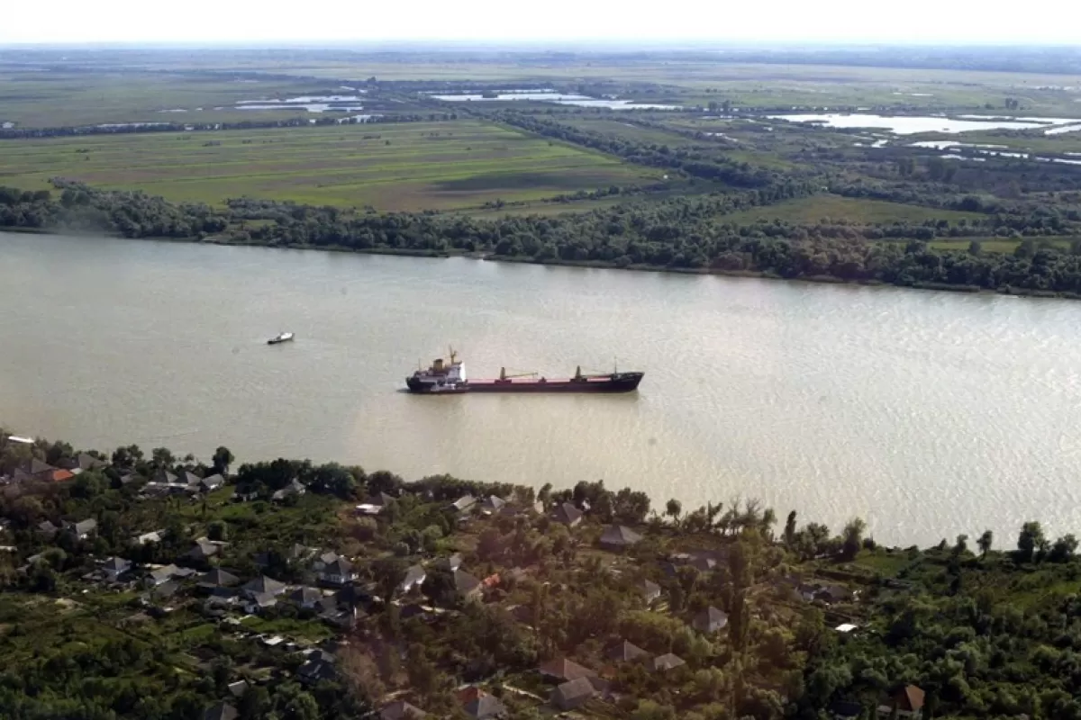 Comisia Europeană nu poate aproba solicitarea Ucrainei de introducere a braţului Chilia din Delta Dunării într-un coridor european de transport naval