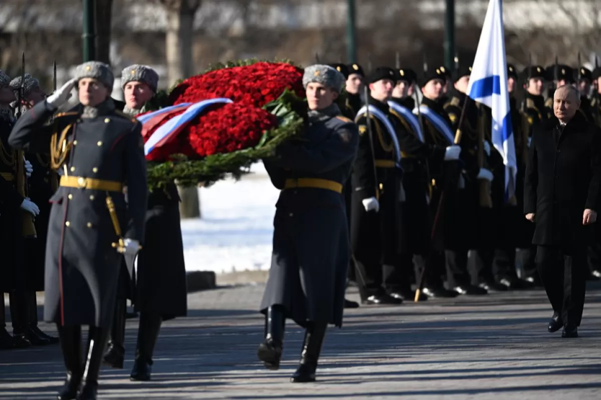 Președintele rus, Vladimir Putin, elogiază rolul armatei