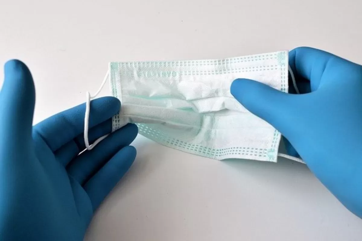 Masca de protecție va trebui purtată până la sfârștul anului în Ucraina