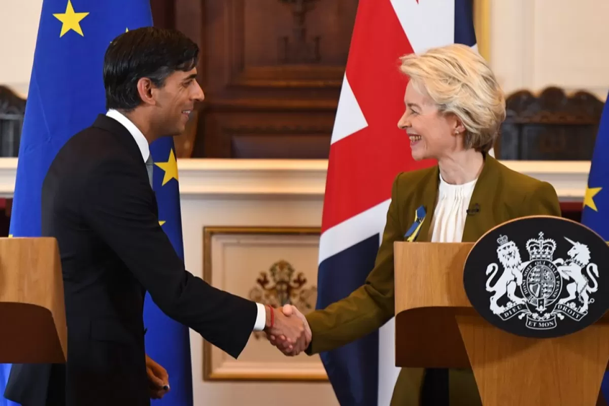 Uniunea Europeană și Marea Britanie au ajuns la un acord comercial post Brexit, referitor la Irlanda de Nord