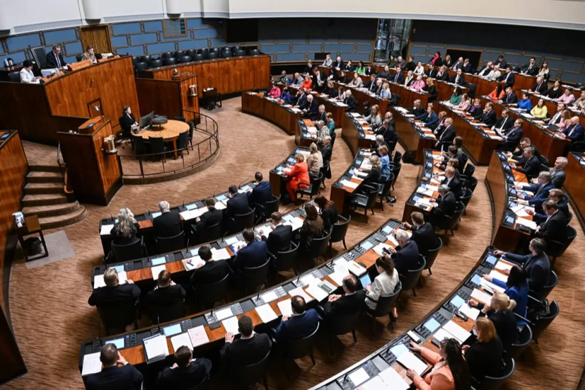 Parlamentul finlandez aprobă în avans aderarea la NATO