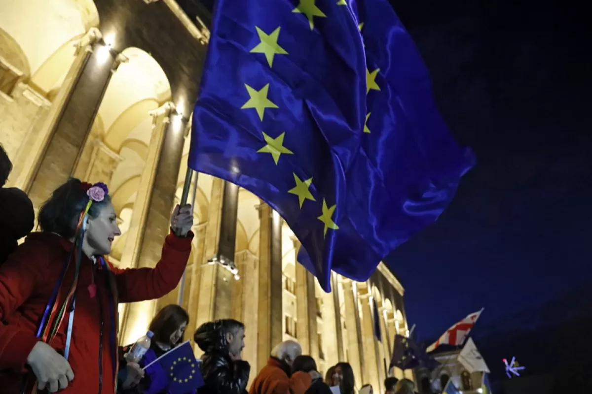 Uniunea Europeană condamnă legea georgiană privind așa-numiții „agenți străini”