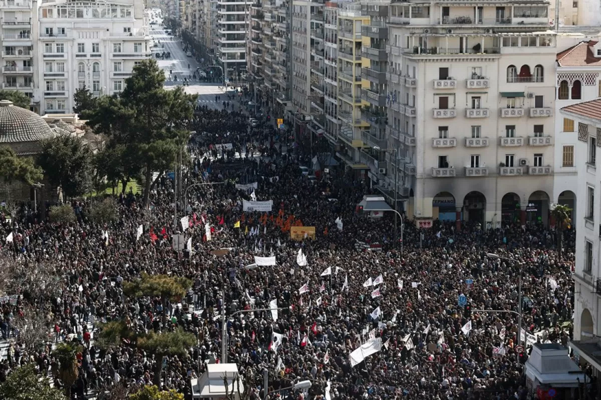 Furia grecilor ia amploare după catastrofa feroviară de săptămâna trecută